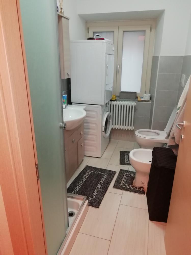 appartamento in vendita a Stradella in zona Montebruciato