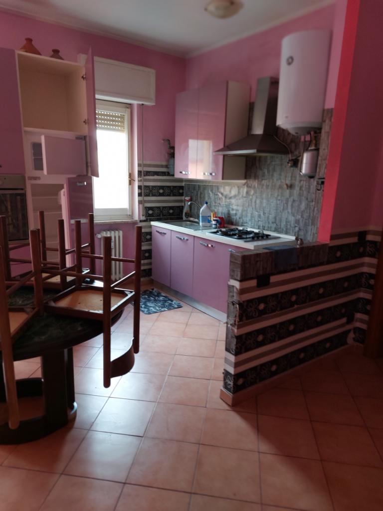 appartamento in vendita a Stradella in zona Montebruciato