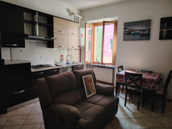 appartamento in vendita a Stradella in zona Montebruciato