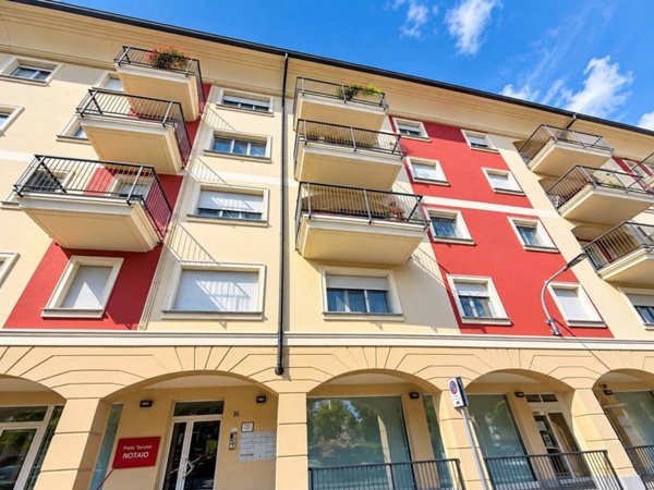 appartamento in vendita a Stradella in zona Montebruciato