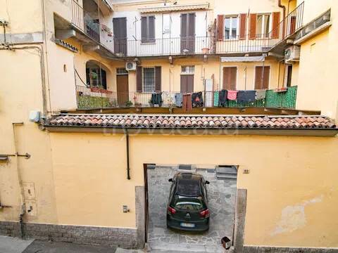 appartamento in vendita a Stradella in zona Montebruciato