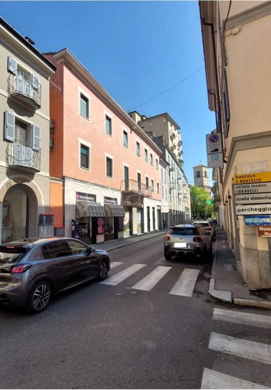 appartamento in vendita a Stradella in zona Montebruciato