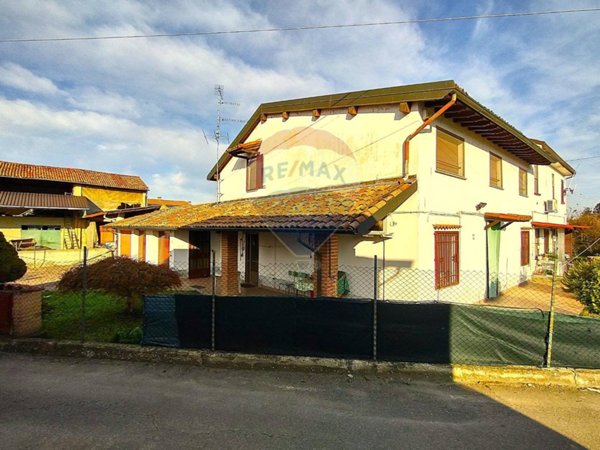 casa indipendente in vendita a Suardi