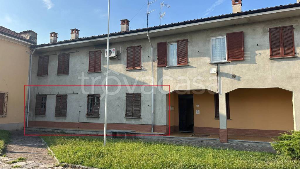 appartamento in vendita a Suardi