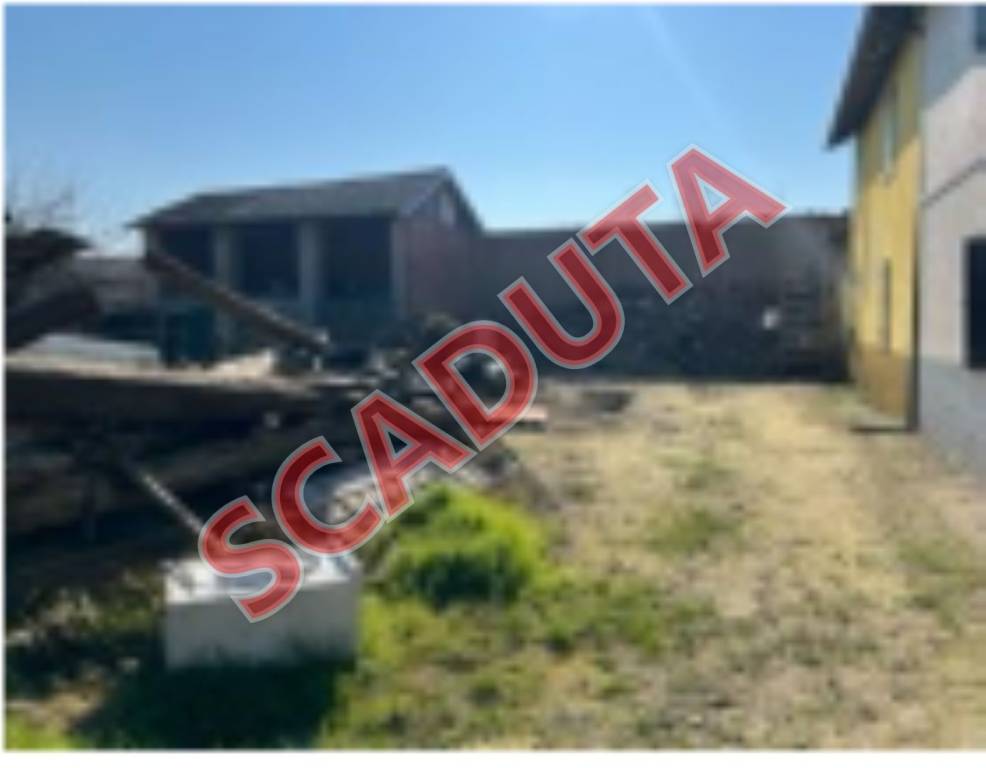 appartamento in vendita a Suardi