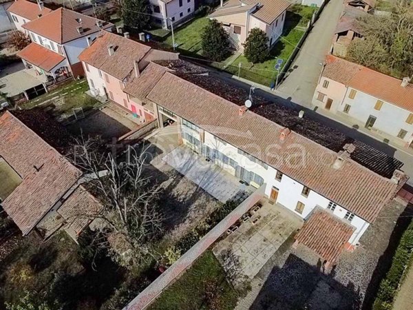 casa indipendente in vendita a Suardi