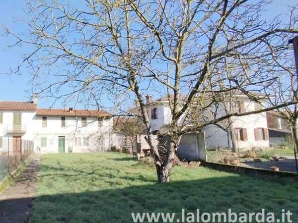 casa indipendente in vendita a Suardi