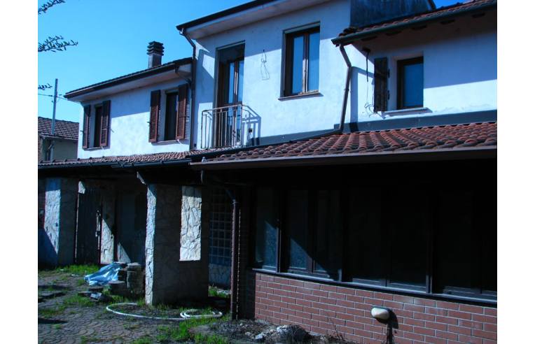 casa indipendente in vendita a Suardi