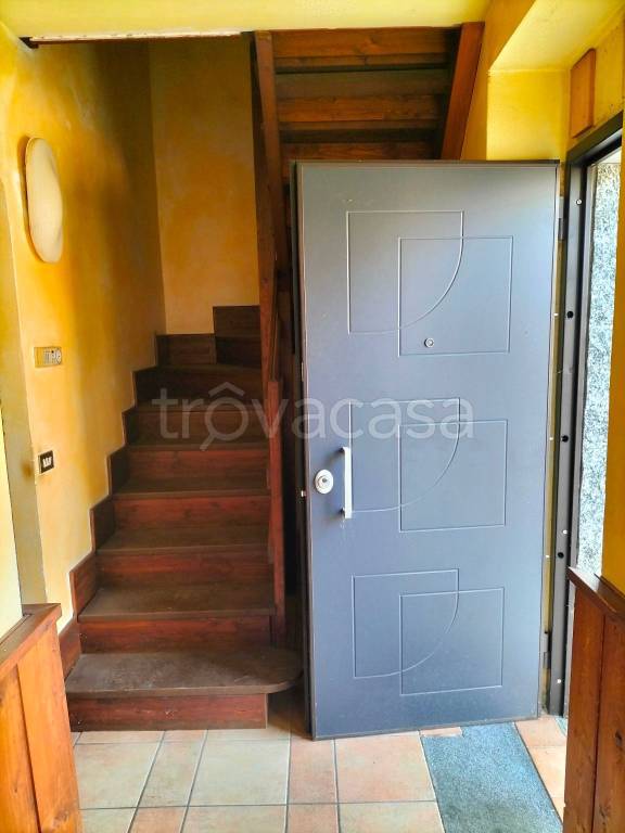 casa indipendente in vendita a Suardi