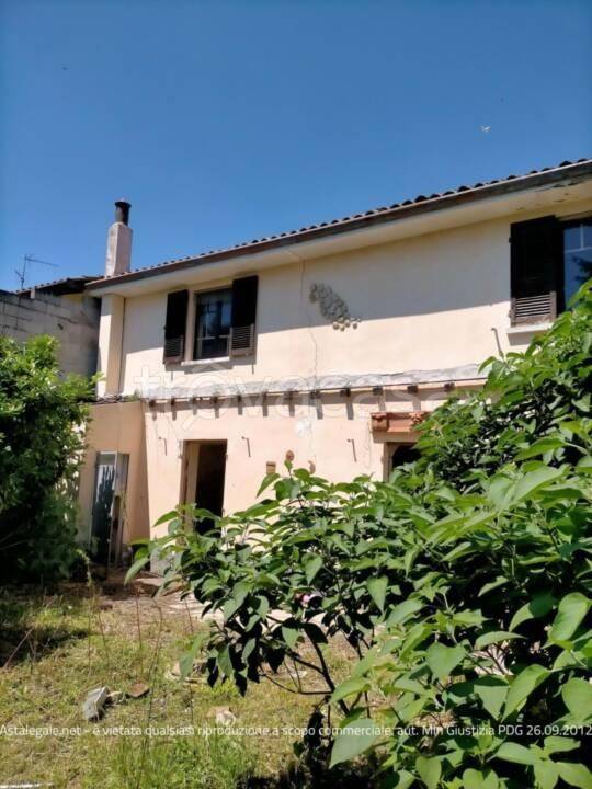 casa indipendente in vendita a Suardi