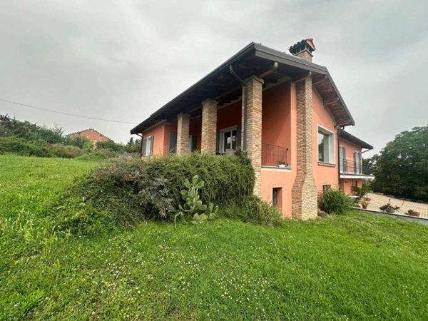 casa indipendente in vendita a Torrazza Coste