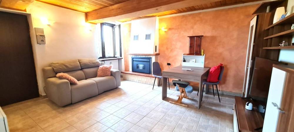casa indipendente in vendita a Torrazza Coste in zona Castellaro
