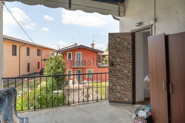 casa indipendente in vendita a Torrazza Coste
