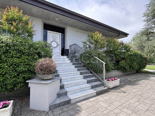 casa indipendente in vendita a Torrazza Coste