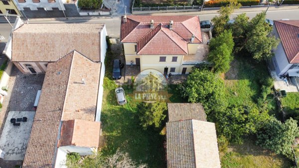 casa indipendente in vendita a Torrazza Coste