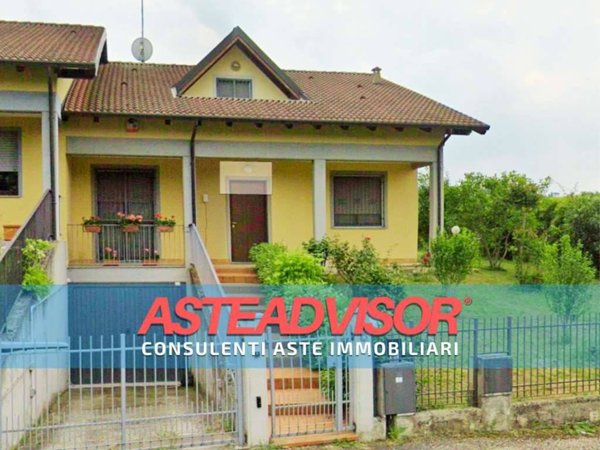casa indipendente in vendita a Torrazza Coste