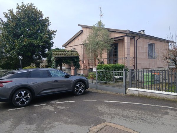 casa indipendente in vendita a Torrazza Coste