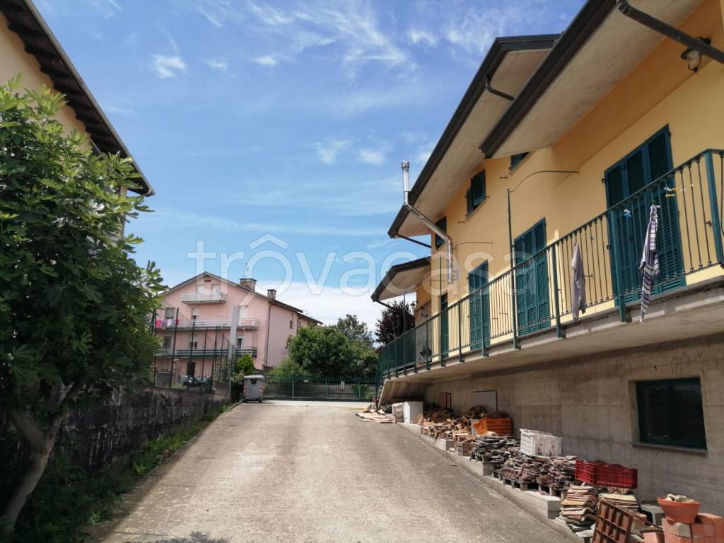 casa indipendente in vendita a Torrazza Coste