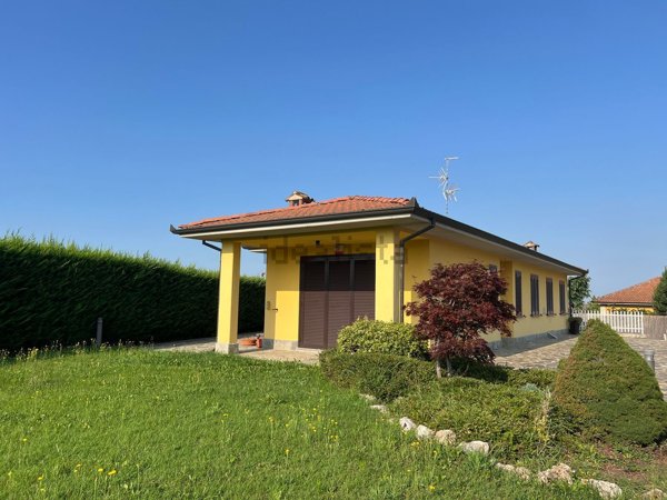 casa indipendente in vendita a Torrazza Coste in zona Cadelazzi