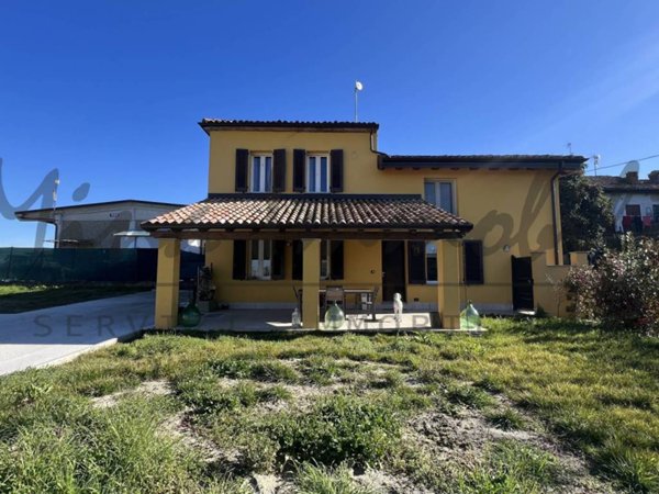 casa indipendente in vendita a Torrazza Coste