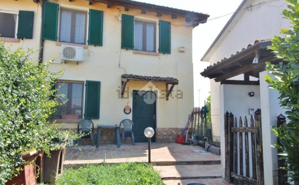 casa indipendente in vendita a Torrazza Coste in zona Cadelazzi