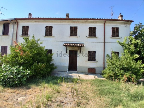 appartamento in vendita a Torrazza Coste in zona Castellaro
