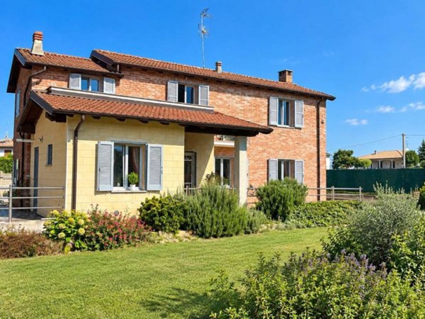 casa indipendente in vendita a Torrazza Coste