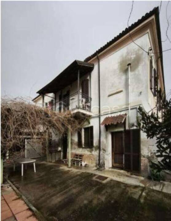 appartamento in vendita a Torrazza Coste in zona Castellaro