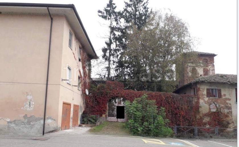 appartamento in vendita a Torre Beretti e Castellaro