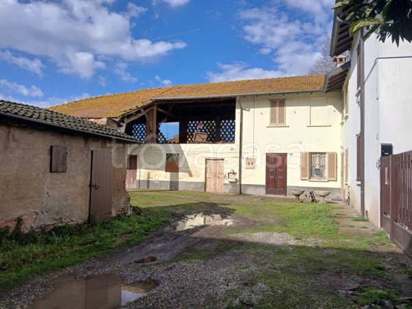 casa indipendente in vendita a Torre d'Arese
