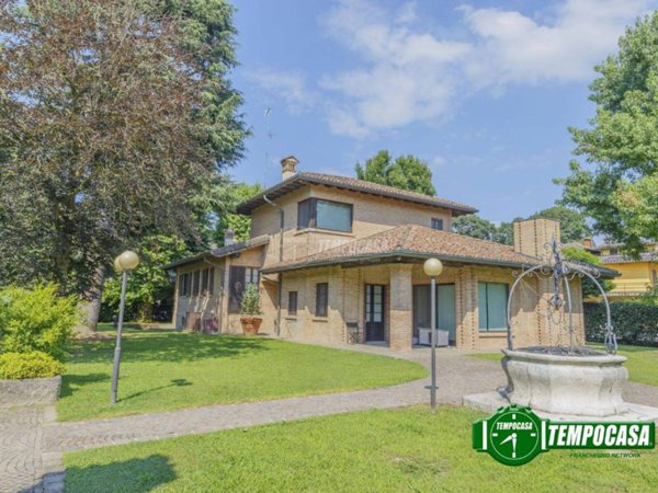 casa indipendente in vendita a Torre d'Isola