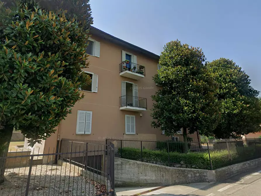 appartamento in vendita a Torre d'Isola in zona Casottole
