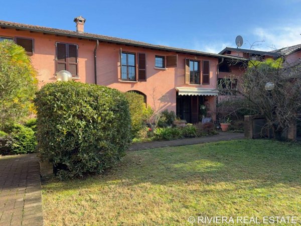 casa indipendente in vendita a Torre d'Isola in zona Casottole