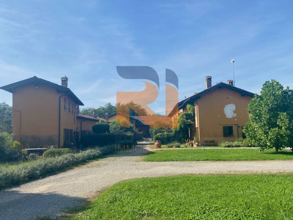 casa indipendente in vendita a Torre d'Isola