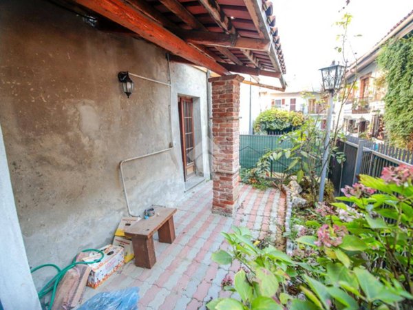 casa indipendente in vendita a Lombardore