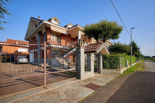 casa indipendente in vendita a Lombardore