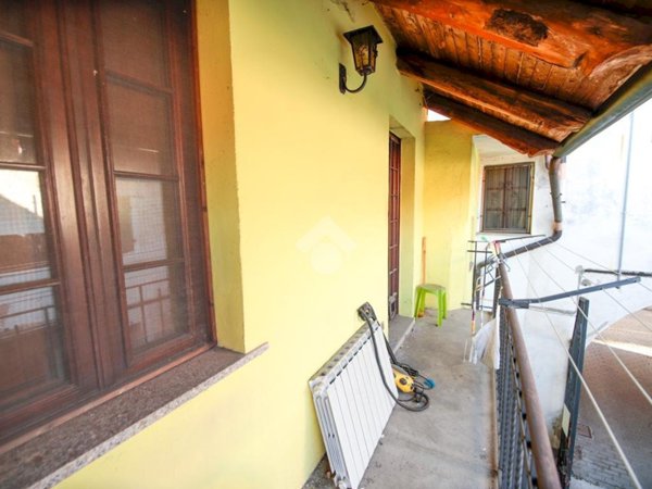 casa semindipendente in vendita a Lombardore