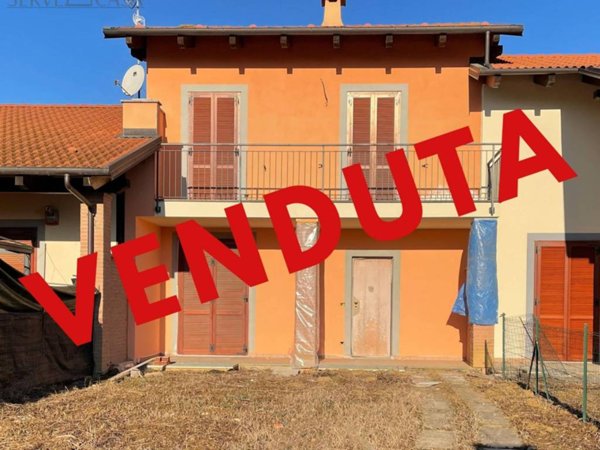 casa indipendente in vendita a Lombardore