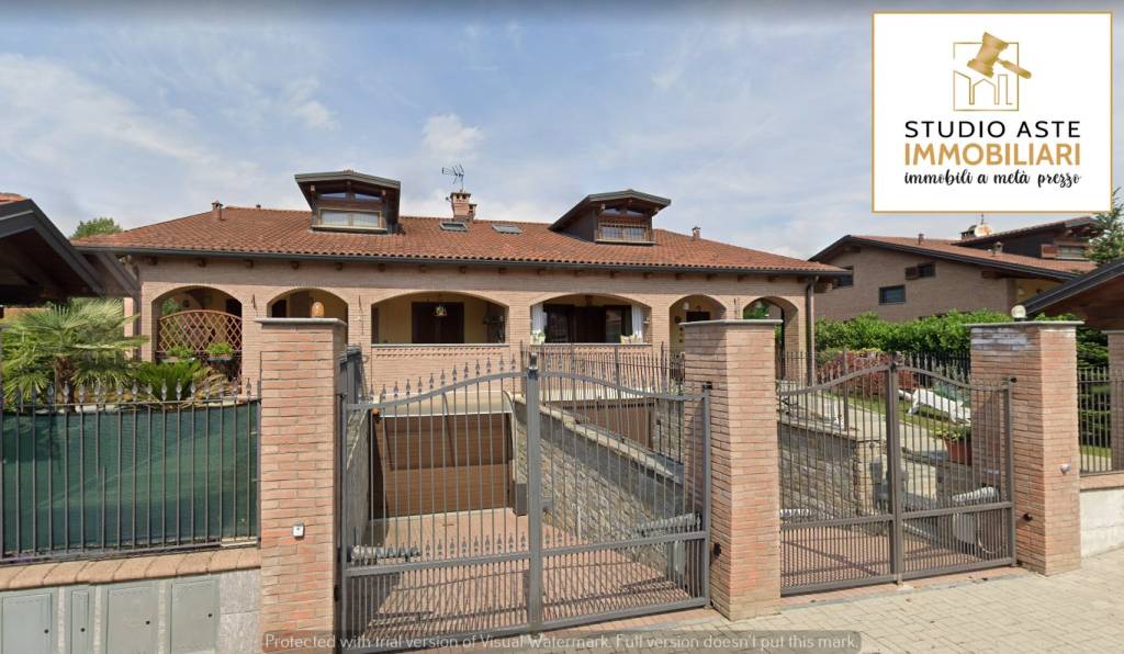 casa indipendente in vendita a Lombardore