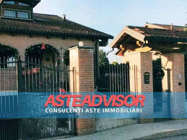 casa indipendente in vendita a Lombardore
