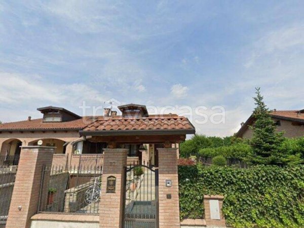 casa indipendente in vendita a Lombardore