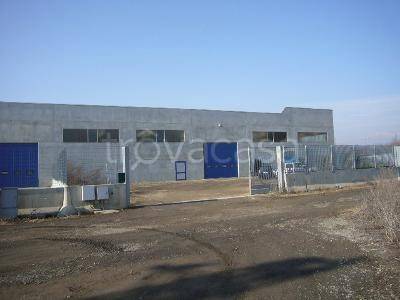 locale commerciale in vendita a Lombardore