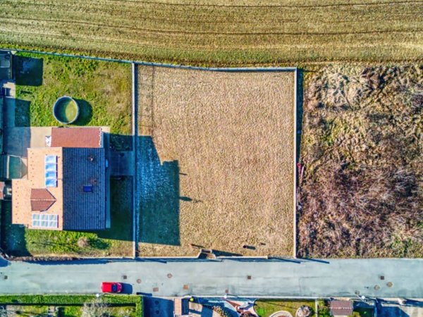 terreno edificabile in vendita a Lombardore