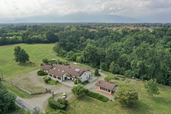 casa indipendente in vendita a Lombardore