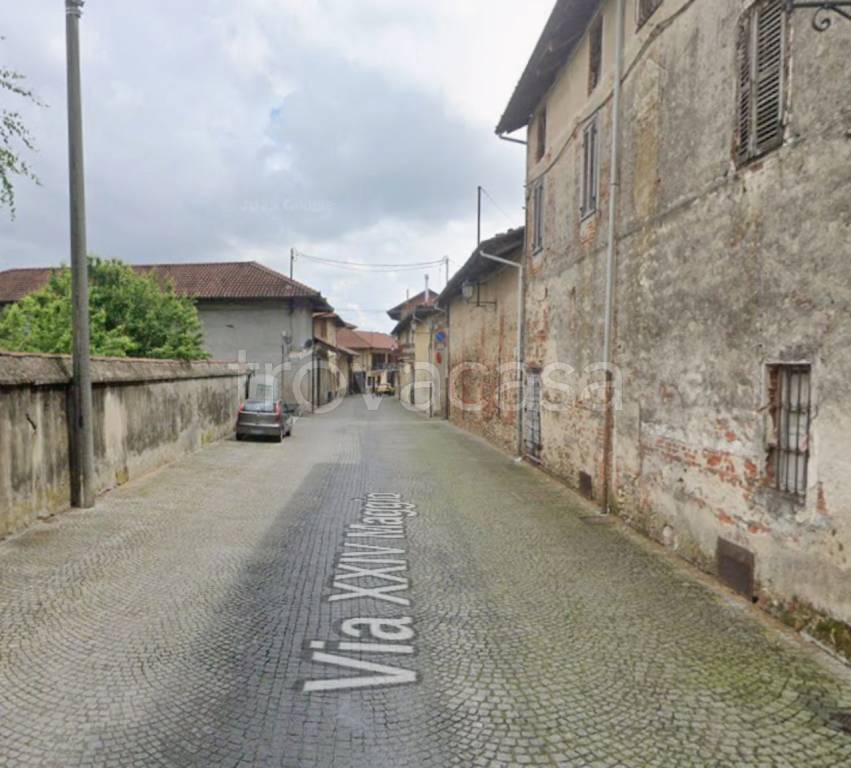 casa indipendente in vendita a Lombardore