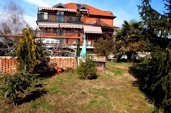 casa indipendente in vendita a Lombardore