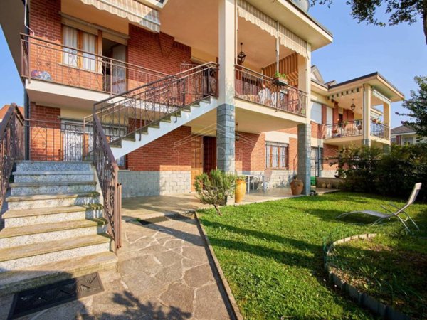 casa indipendente in vendita a Lombardore