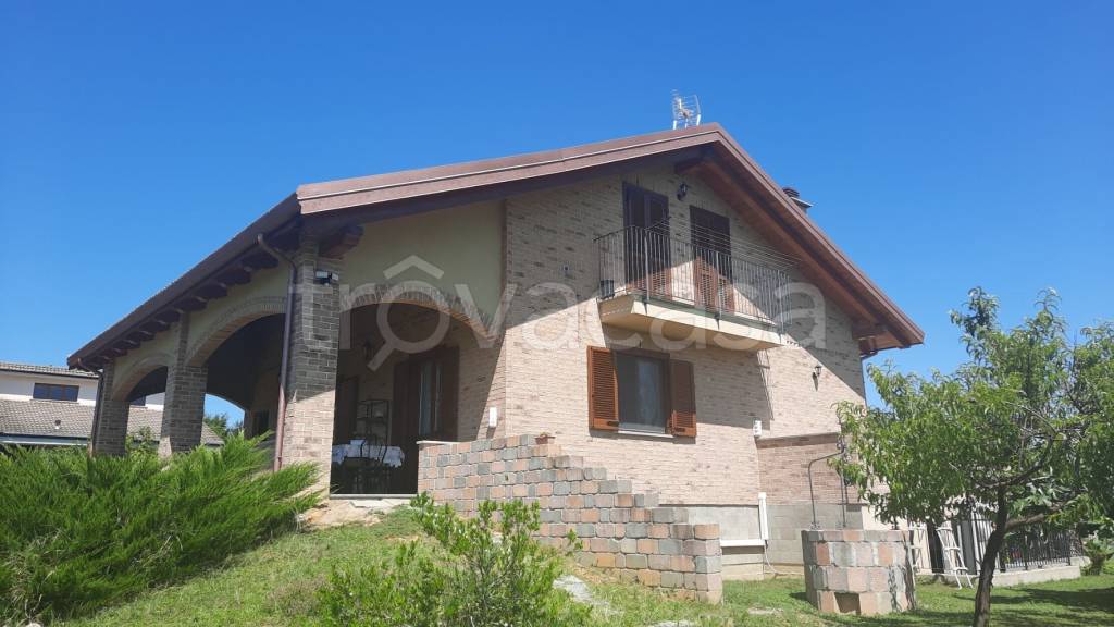 casa indipendente in vendita a Lombardore