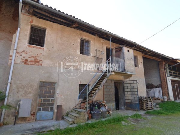 casa indipendente in vendita a Lombardore