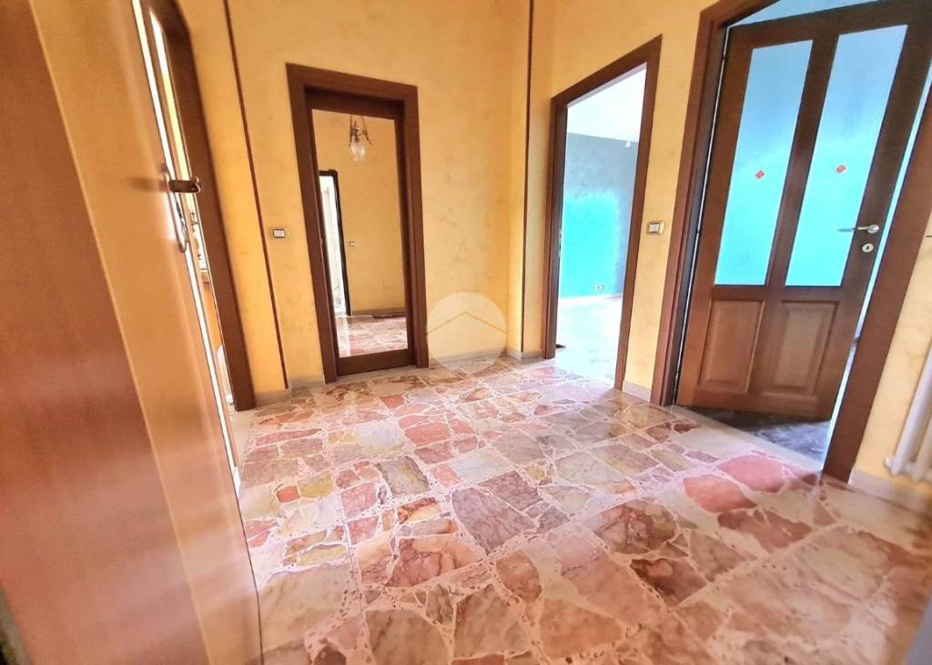 appartamento in vendita a Lombardore